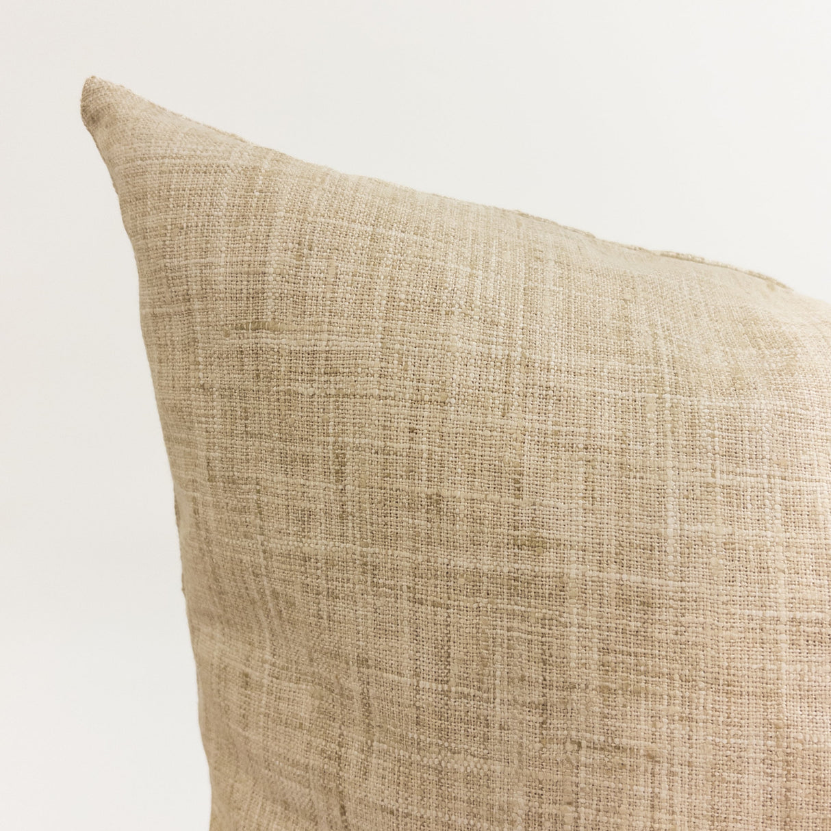 Finley Textured Throw Pillow, Oatmeal HomeStyle Fabrics & Furnishings