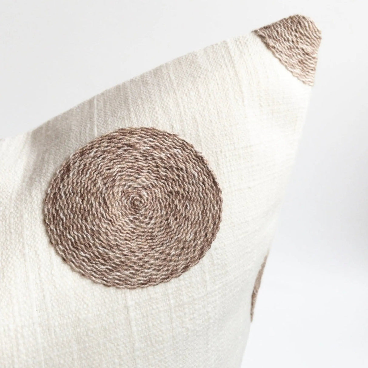 Vienna Textured Pillow Cover, Cream - HomeStyle Fabrics